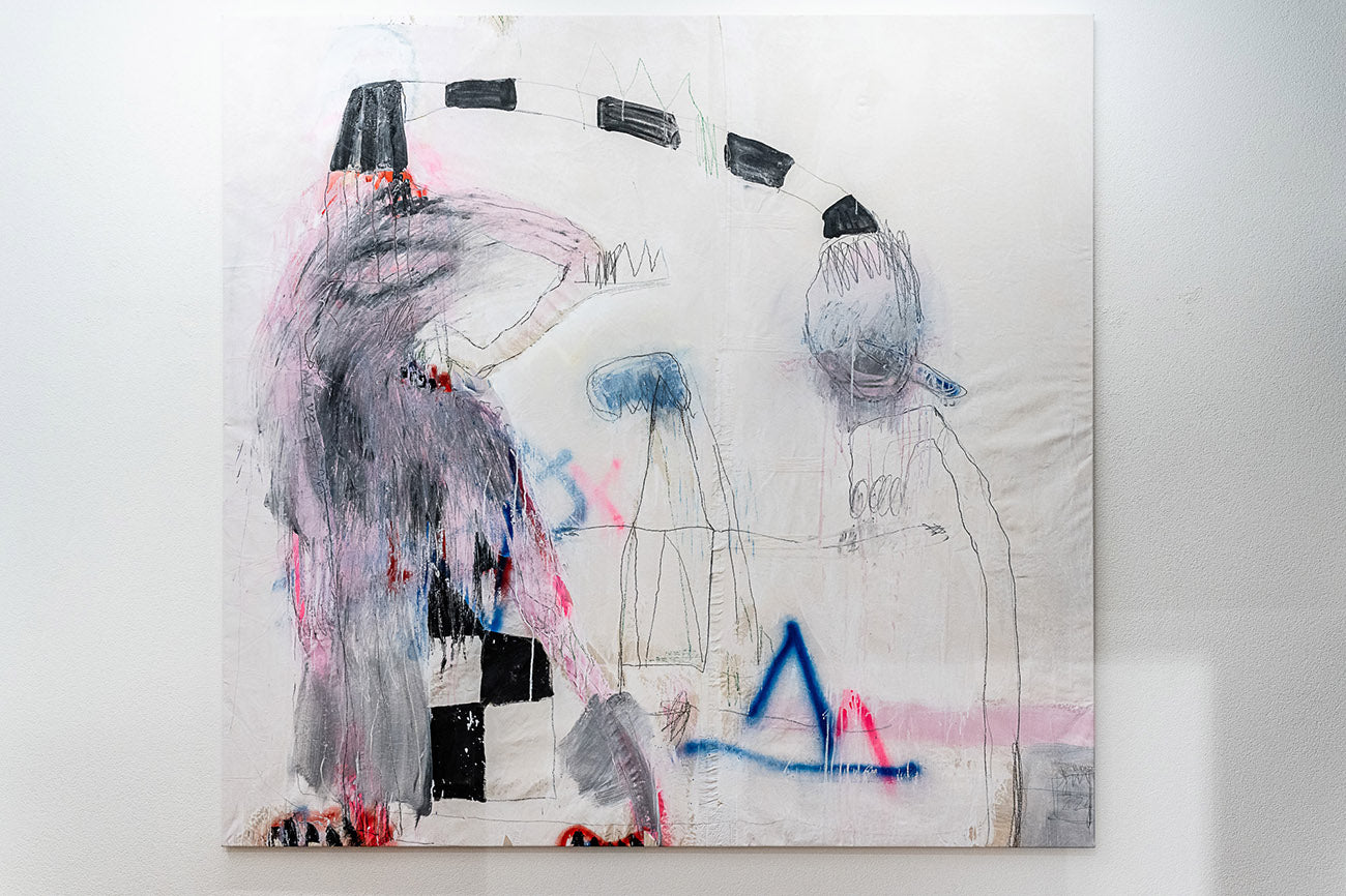 Gemälde an Wand mit auseinander gezogener abstrakter Strichfigur im Stil von Jean-Michel Basquiat. Erhältlich im Onlineshop